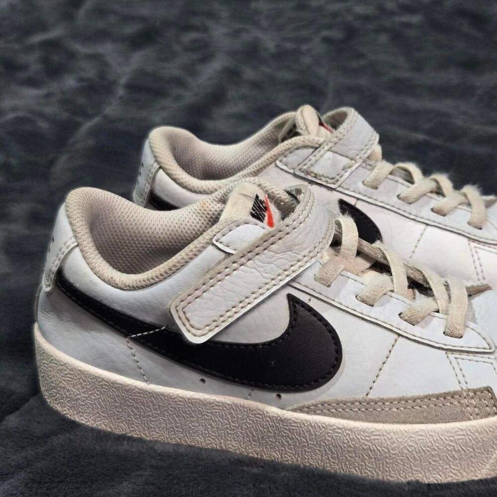 Nike White and Black Trainers